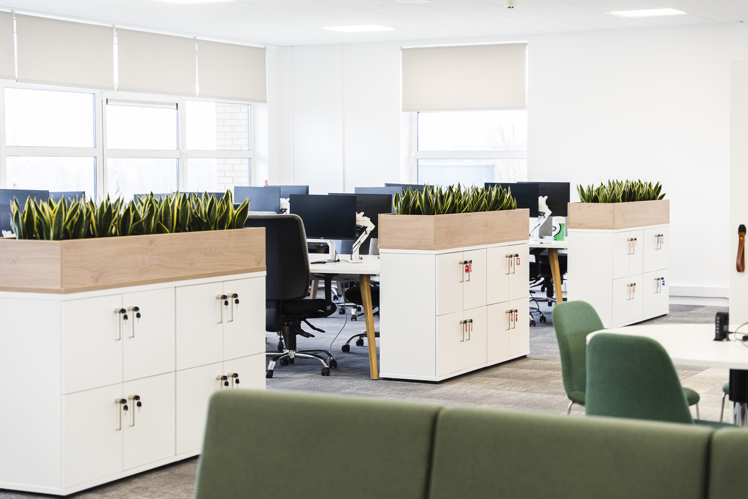 Lyreco Interiors working on the Michelin office